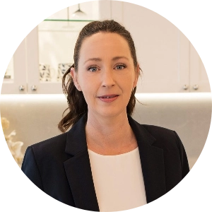Narelle Casey