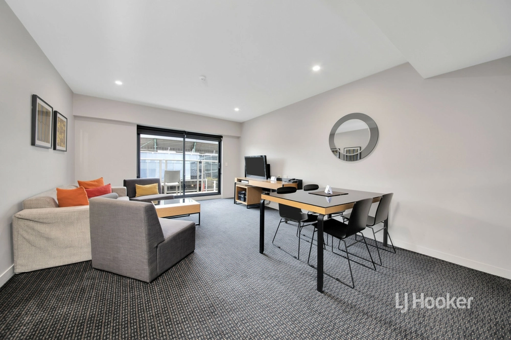 813/750 Bourke Street, Docklands, Vic 3008, thumbnail 3 of 4