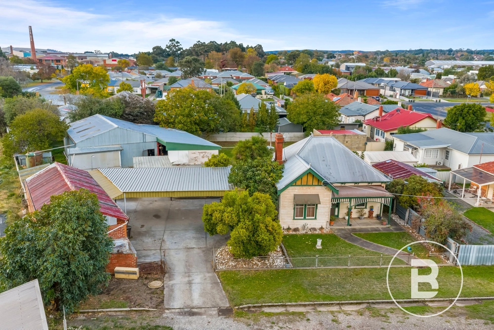 802 Howard Street, Soldiers Hill, Vic 3350, main thumbnail