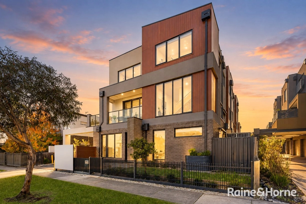 1/96 Snell Grove, Oak Park, Vic 3046, main thumbnail