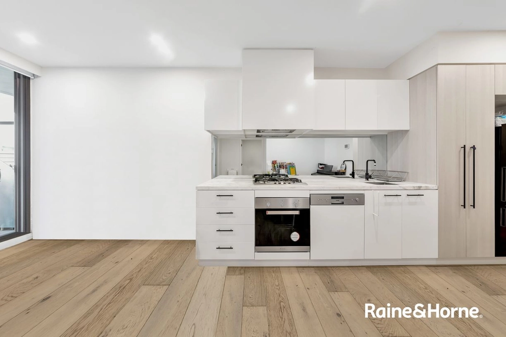 502/864 BLACKBURN ROAD, Clayton, Vic 3168, thumbnail 3 of 4