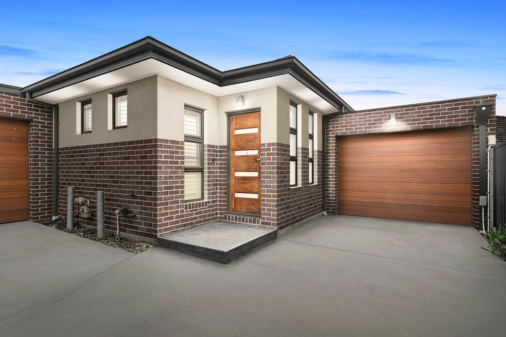3/2 Dinah Parade, Keilor East, Vic 3033, main thumbnail