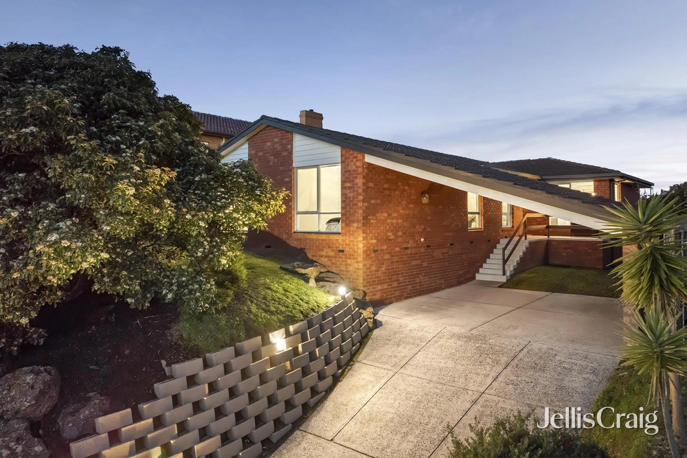4 Pickering Place, Doncaster East, Vic 3109, main thumbnail