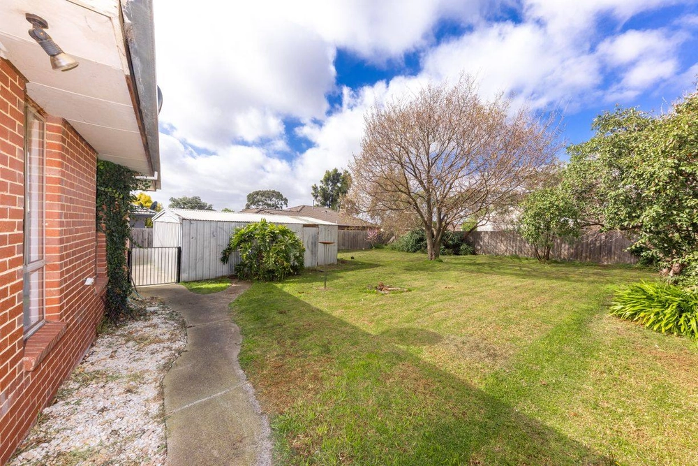 12 Mccubbin, Sunbury, Vic 3429, thumbnail 2 of 4