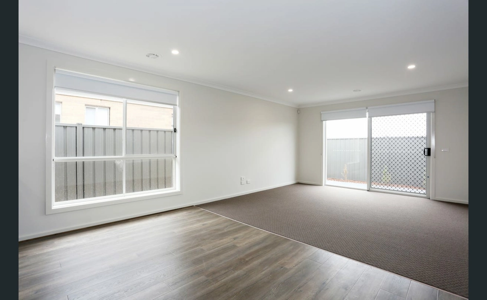 10 Makiti Crescent, Harkness, Vic 3337, thumbnail 3 of 4
