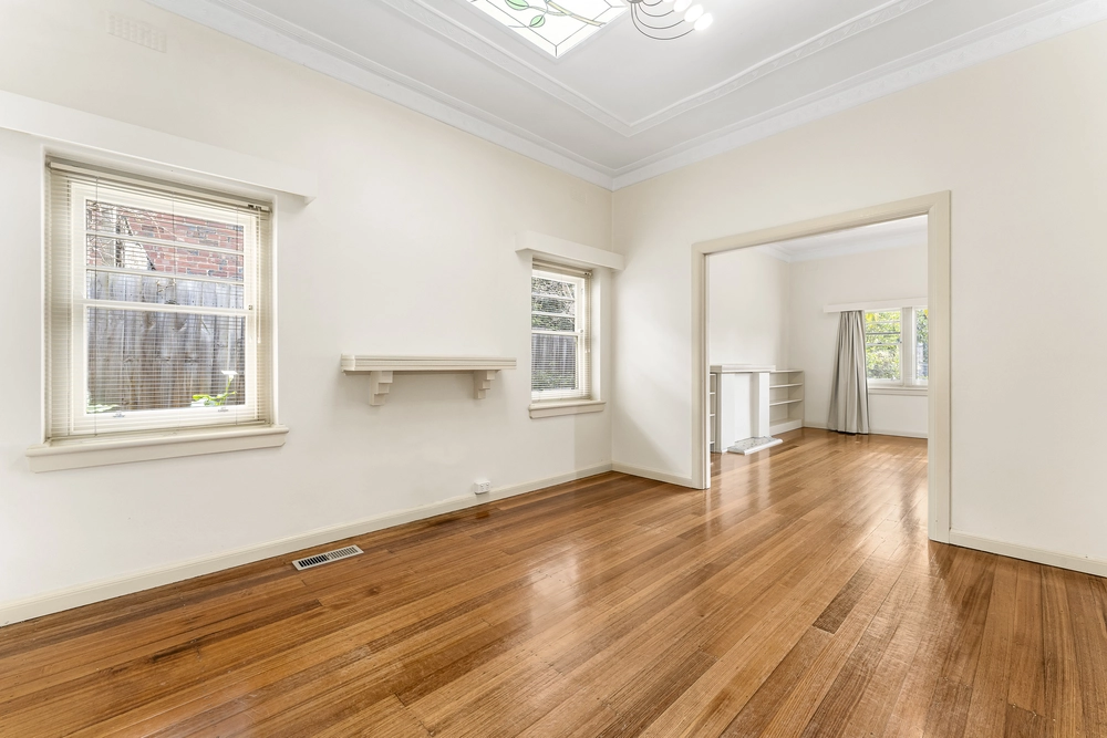 18 Woodlands Avenue, Camberwell, Vic 3124, thumbnail 3 of 4