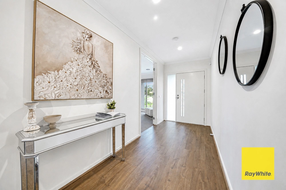 39 Delhi Grove, Rockbank, Vic 3335, thumbnail 4 of 4