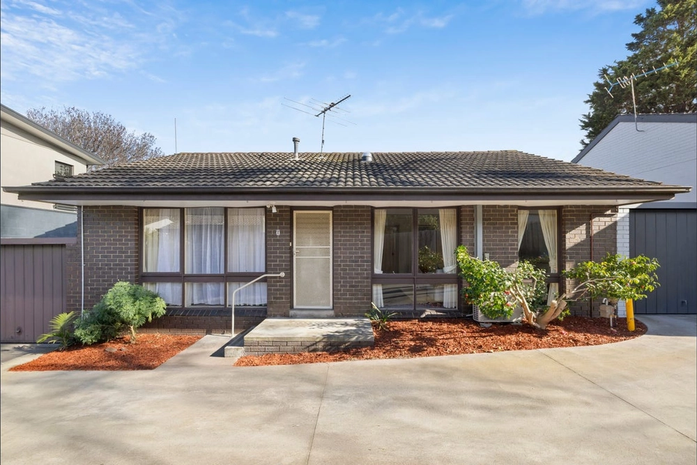 2/43 Second Street, Black Rock, Vic 3193, main thumbnail