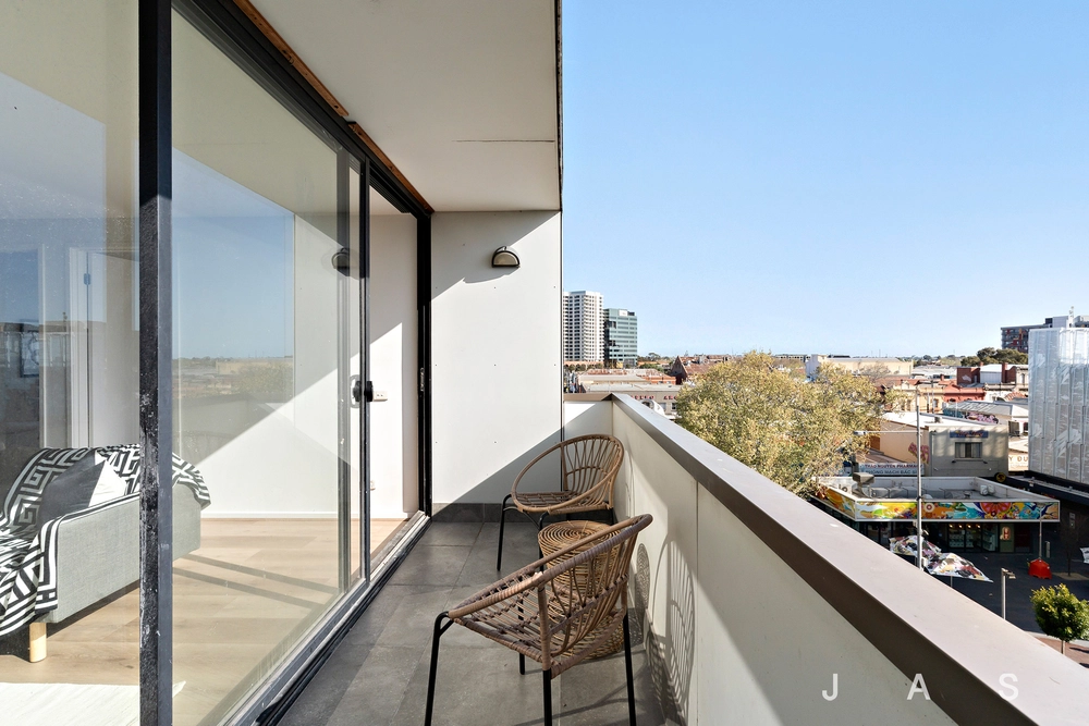 21/42A Byron Street, Footscray, Vic 3011, thumbnail 4 of 4