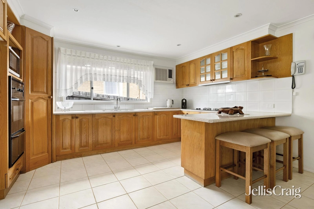 43 Strathnaver Avenue, Strathmore, Vic 3041, thumbnail 4 of 4
