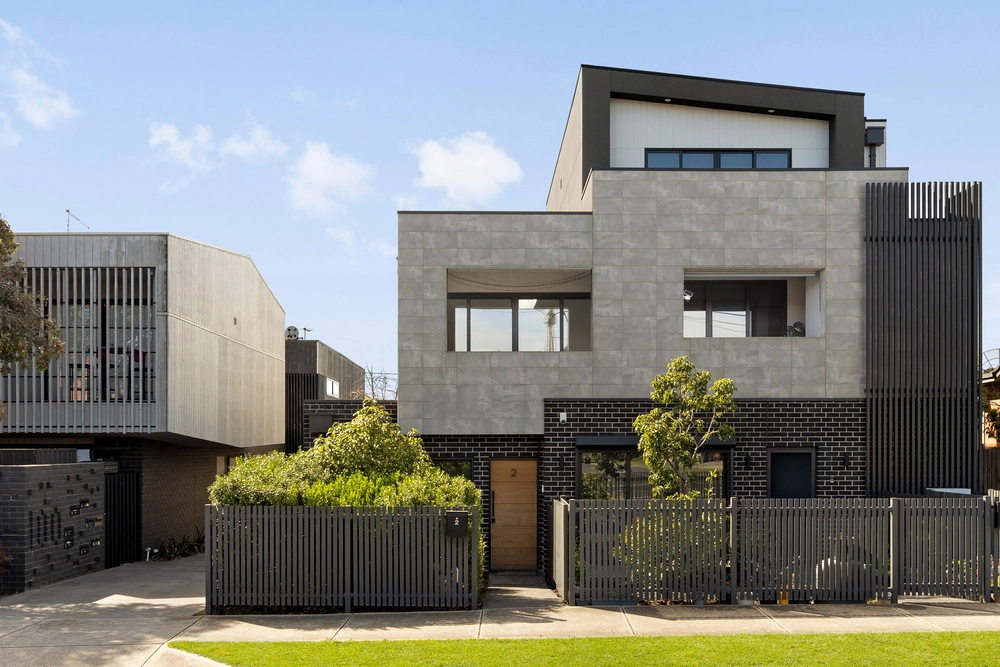 2/98 Albert Street, Preston, Vic 3072, main thumbnail
