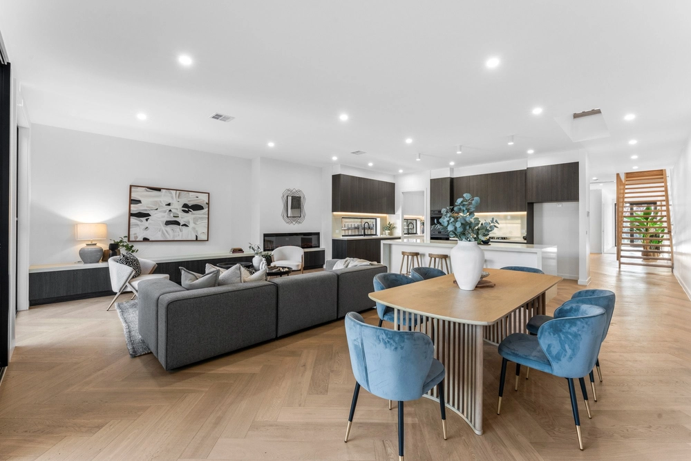 31A Gillard Street, Burwood, Vic 3125, thumbnail 3 of 4
