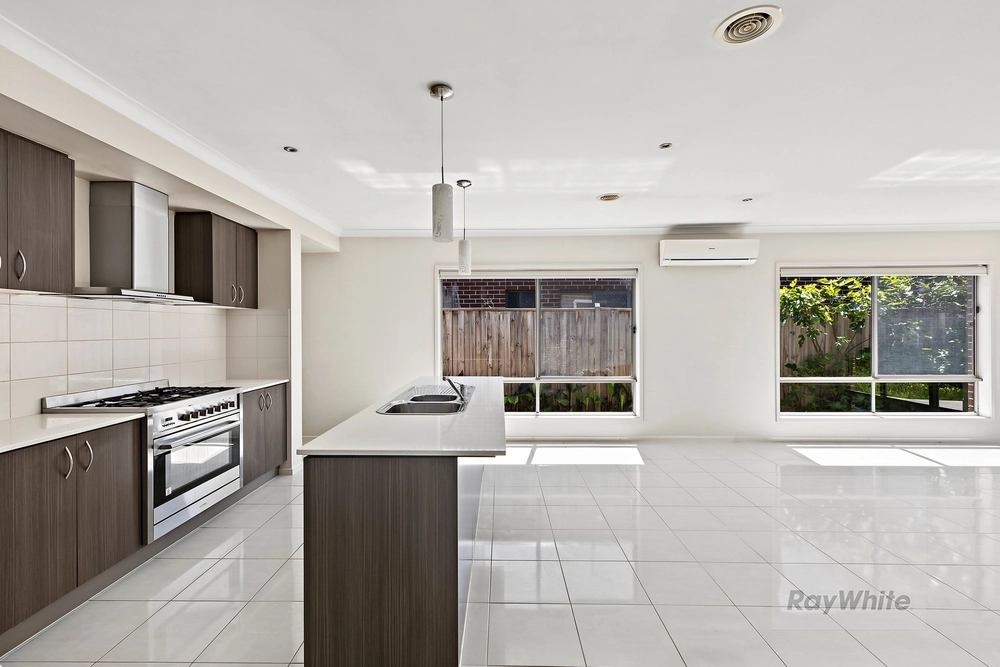 21 Wallaroo Way, Doreen, Vic 3754, thumbnail 4 of 4