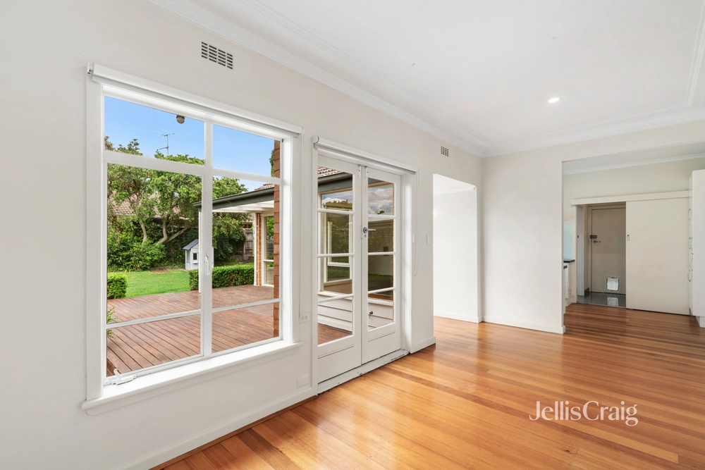 52 Chadstone Road, Malvern East, Vic 3145, thumbnail 4 of 4