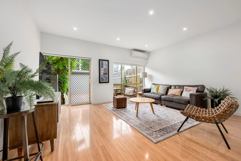 2/175 Park Street, South Melbourne, Vic 3205, thumbnail 3 of 4