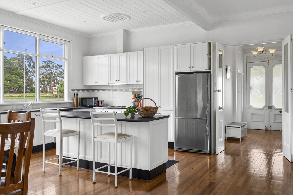 77 Service Street, Clunes, Vic 3370, main thumbnail