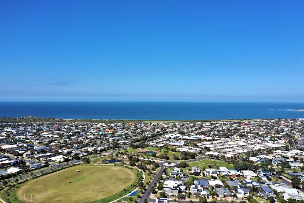32 Poa Street, Torquay, Vic 3228, thumbnail 3 of 4