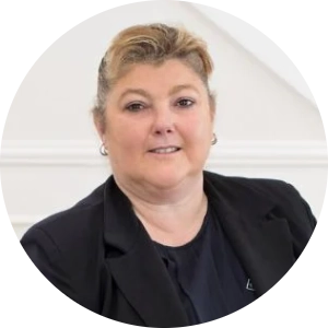 Karen Arnott