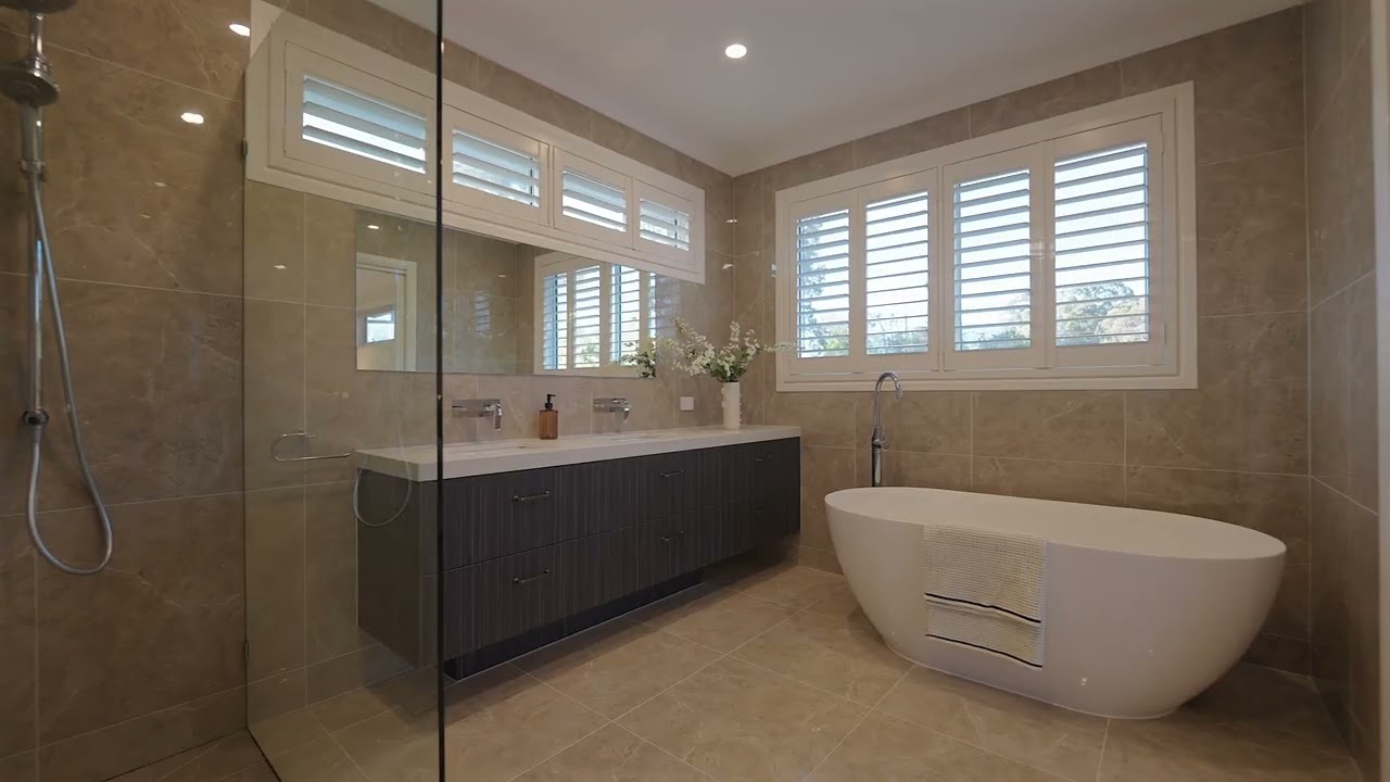 3 Diamond Avenue, Glen Waverley, Vic 3150, thumbnail 3 of 4