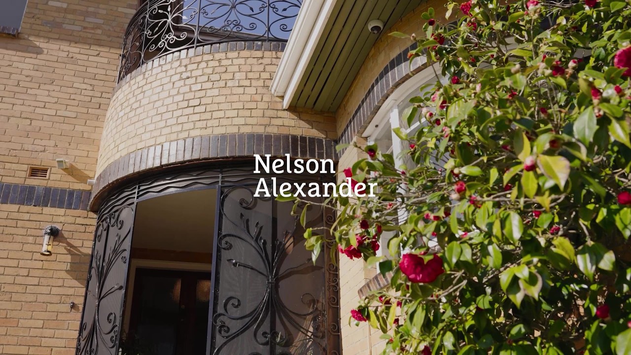 44 Carn Avenue, Ivanhoe, Vic 3079, thumbnail 3 of 4