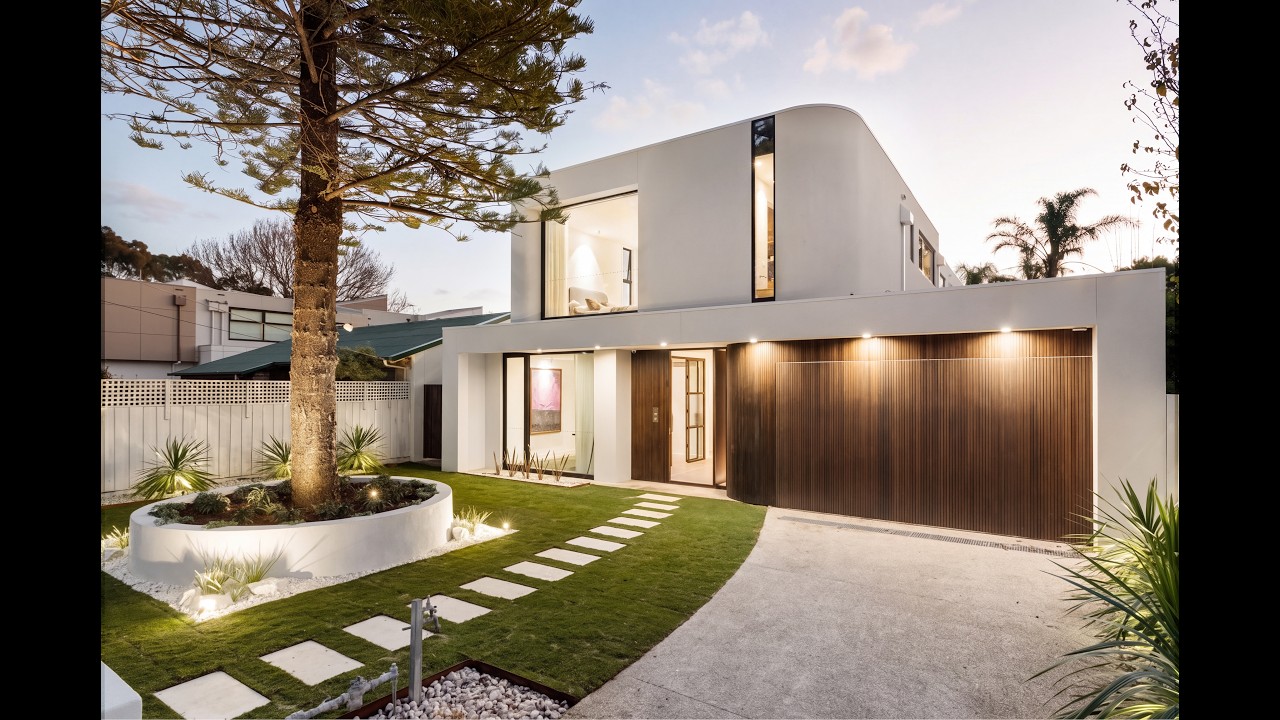 33 Prince Street, Hampton, Vic 3188, thumbnail 3 of 4