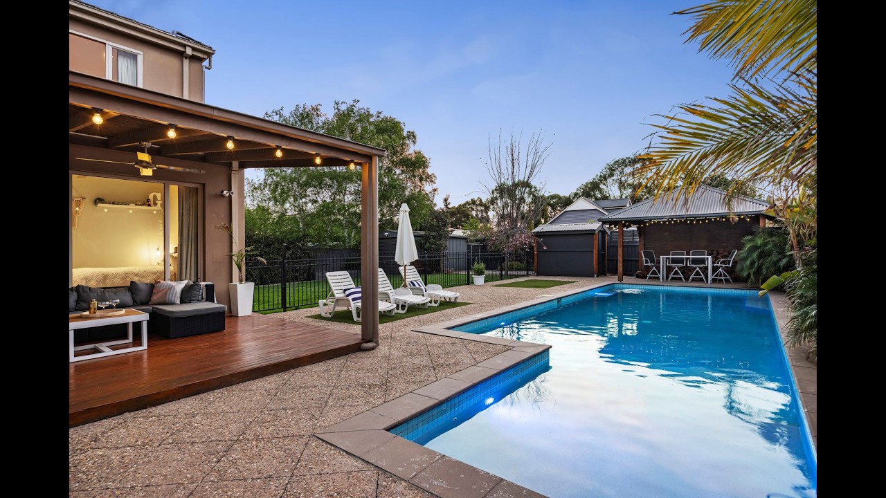 13 Beaconhill Drive, Beaconsfield, Vic 3807, thumbnail 3 of 4