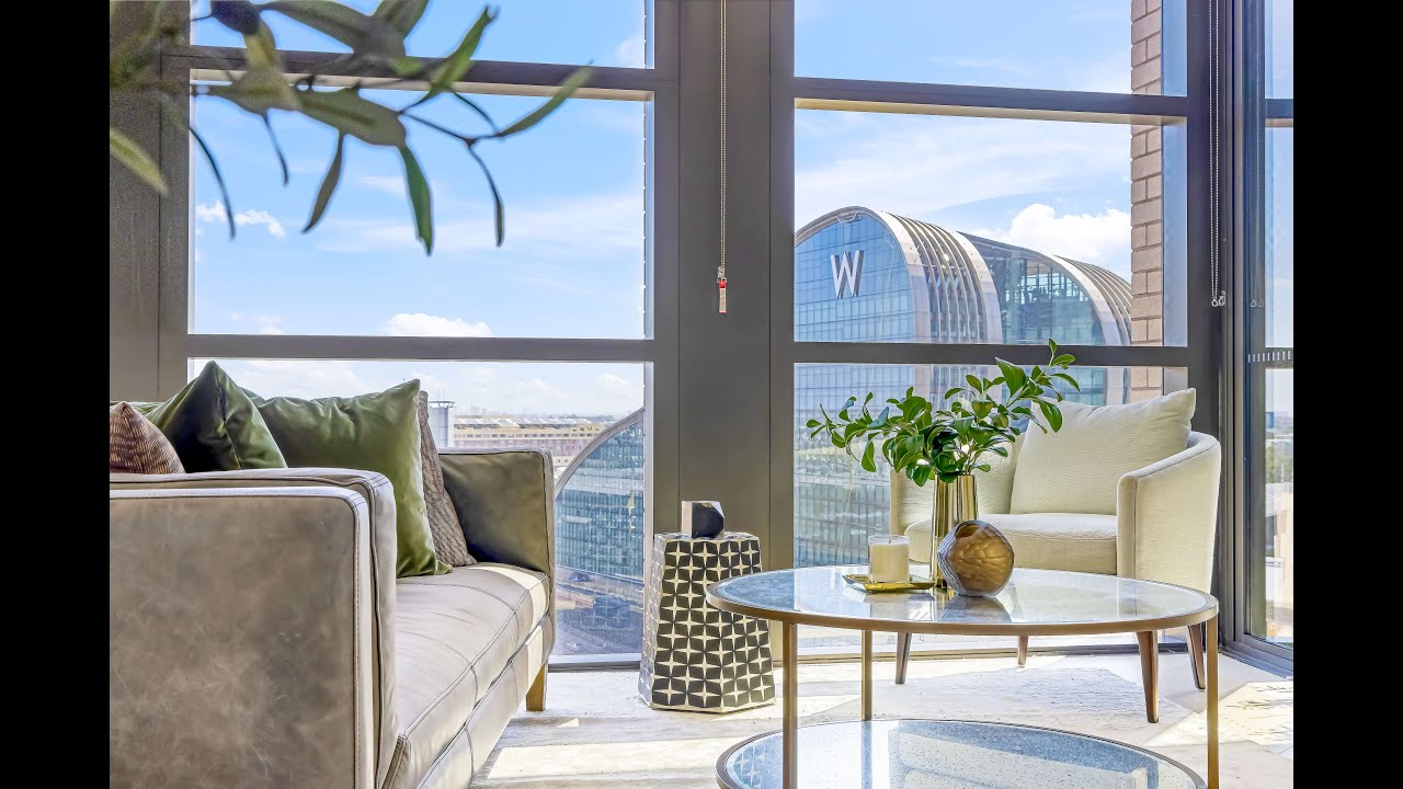 1803/60 Bathurst Street, Sydney, NSW 2000, thumbnail 3 of 4