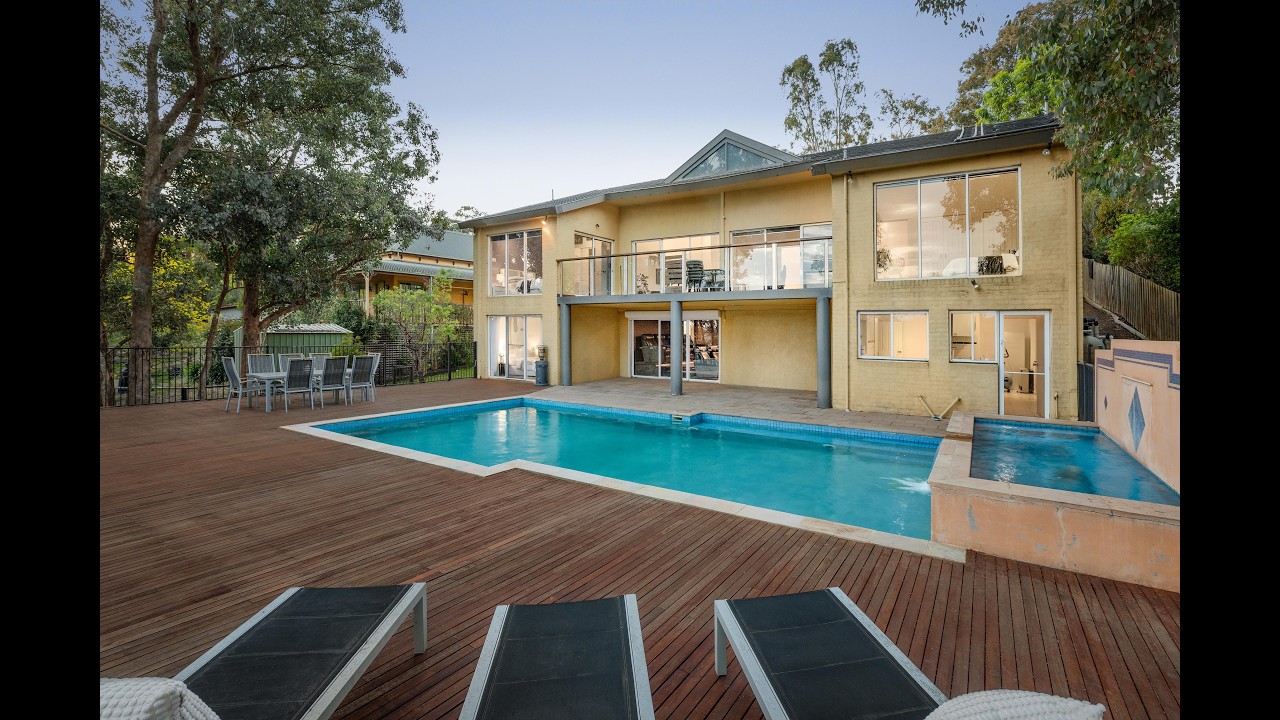 4 Crowe Court, Eltham, Vic 3095, thumbnail 3 of 4