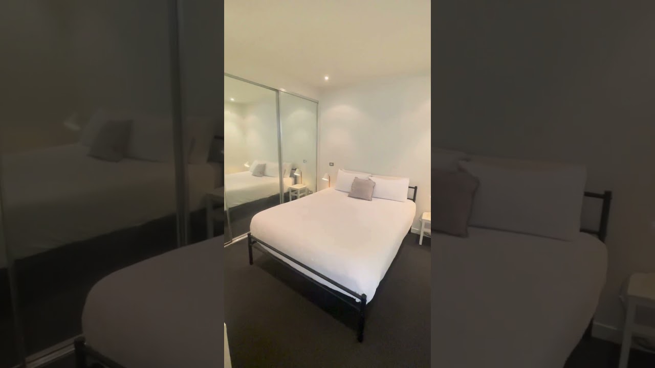 1010/422 Collins Street, Melbourne, Vic 3000, thumbnail 3 of 4