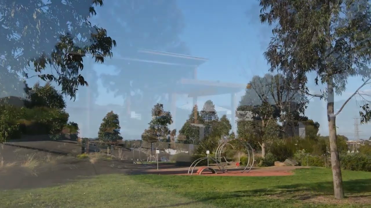 8 Williamsbrook Avenue, Doreen, Vic 3754, thumbnail 2 of 4