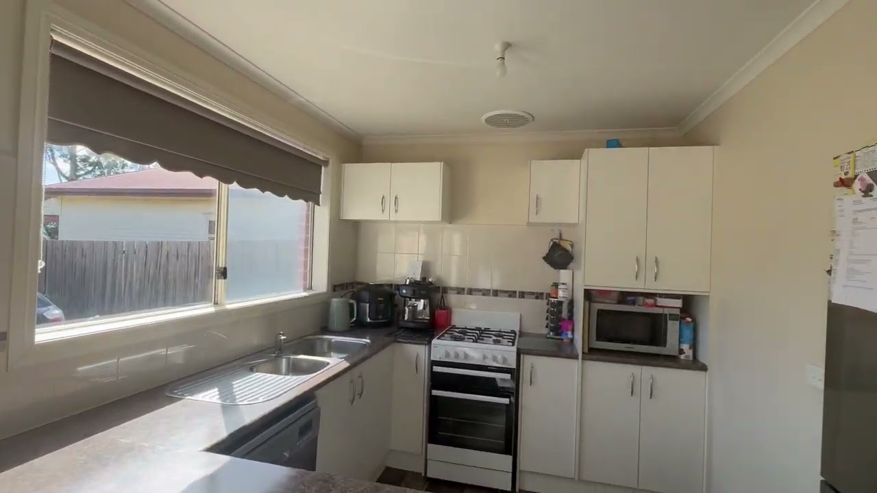 2a Norman Road, Drouin, Vic 3818, thumbnail 3 of 4