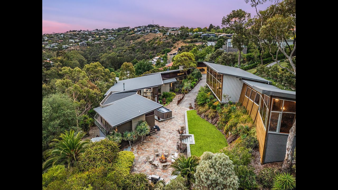 5 Manor Crescent, Highton, Vic 3216, thumbnail 3 of 4