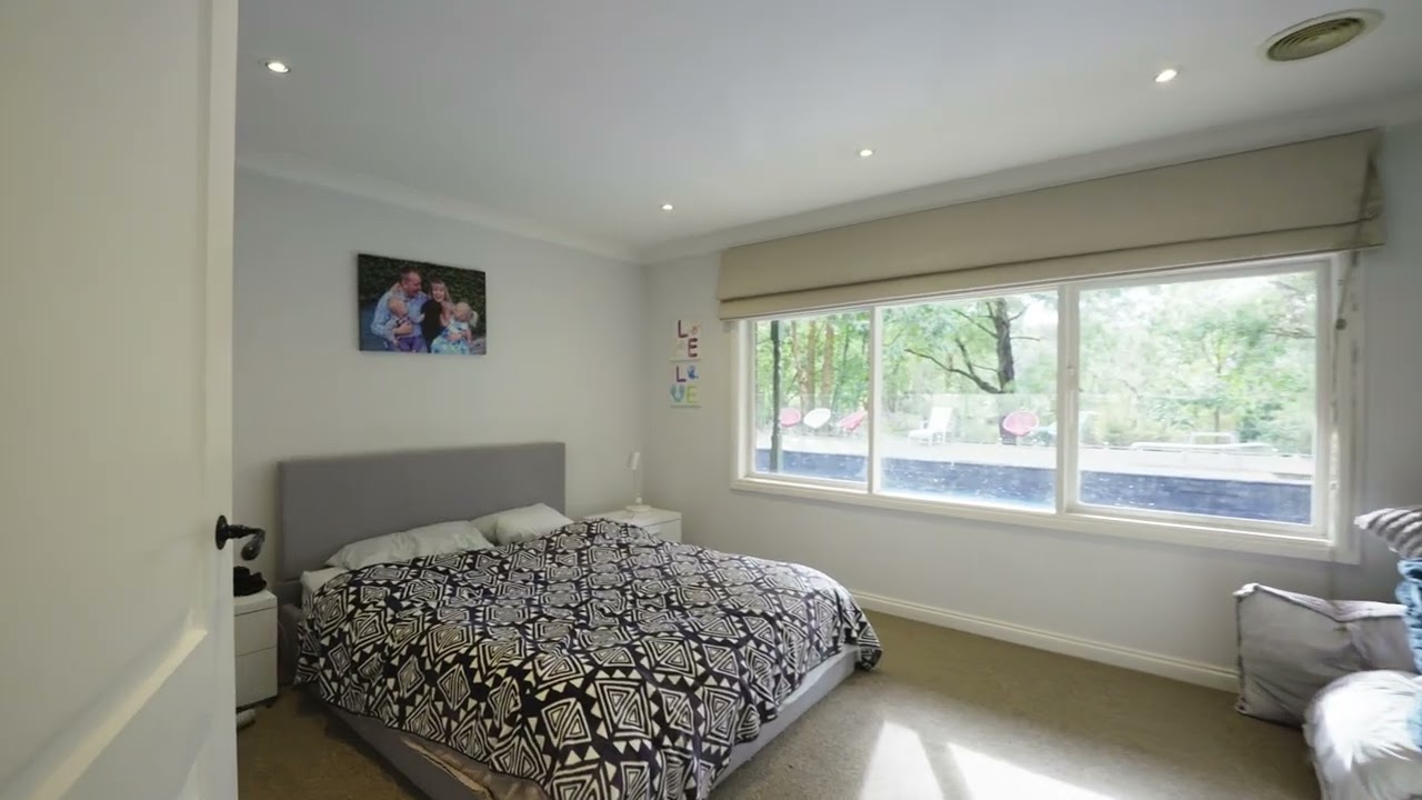 2 Wattle Grove, Eltham, Vic 3095, thumbnail 3 of 4