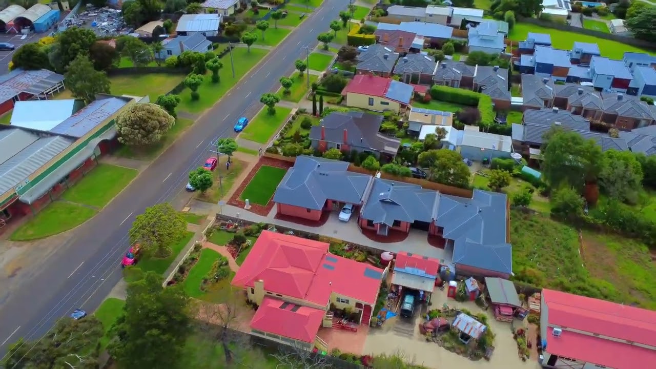 2/21 Lardner Road, Drouin, Vic 3818, thumbnail 3 of 4