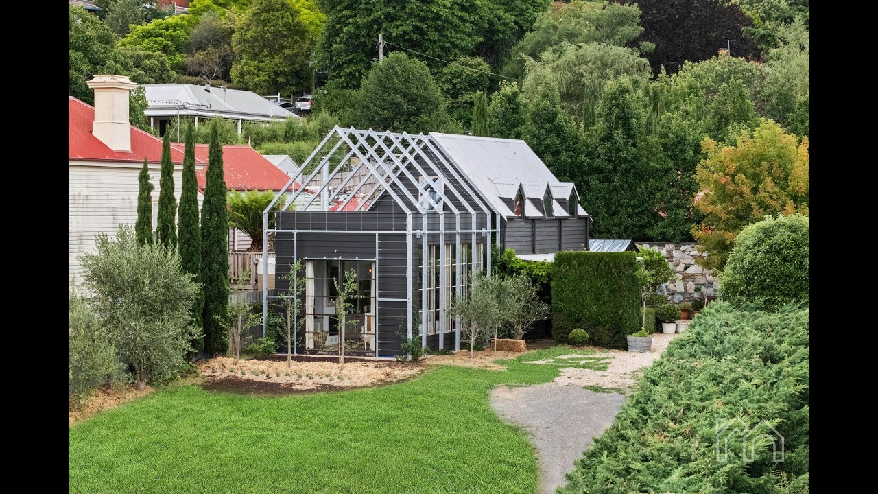 33A and 33B Camp Street, Daylesford, Vic 3460, thumbnail 3 of 4