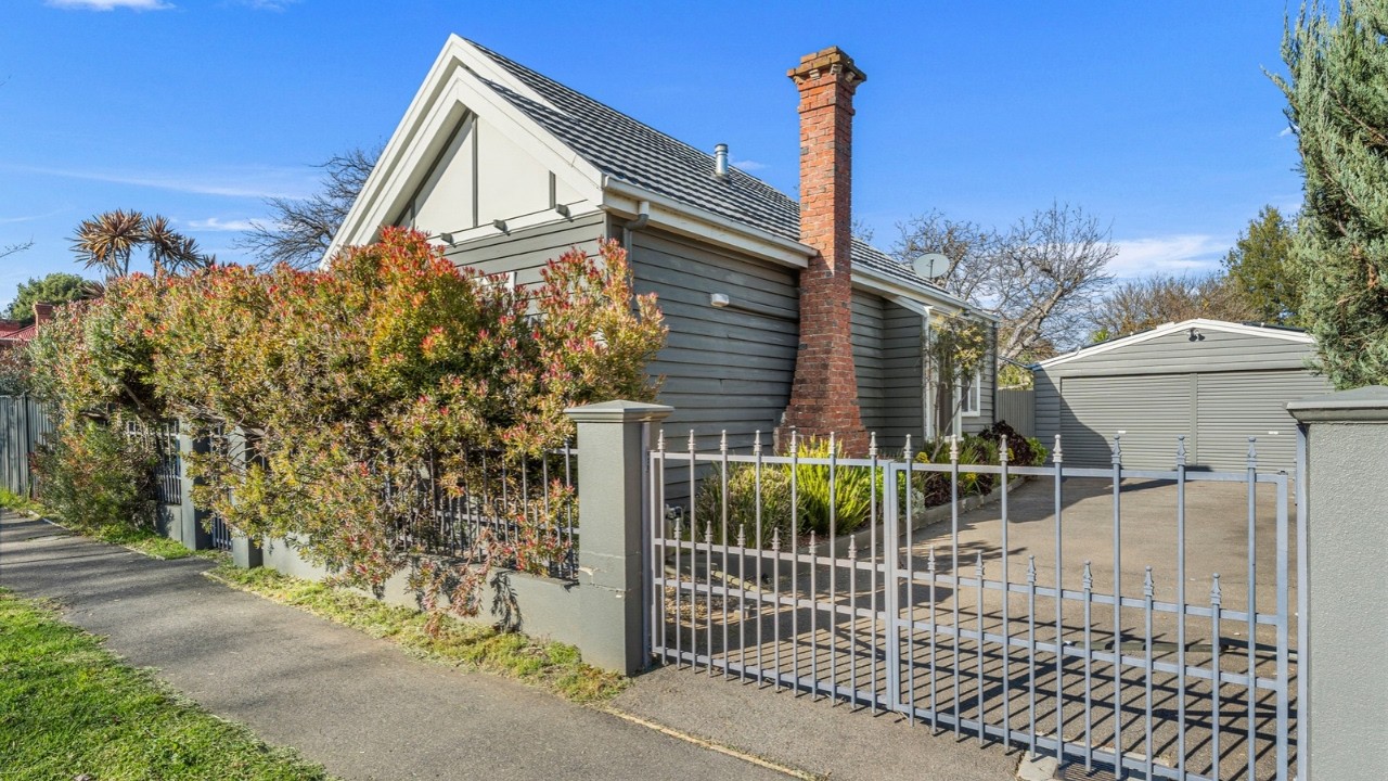 41 Myrtle Street, Bendigo, Vic 3550, thumbnail 3 of 4