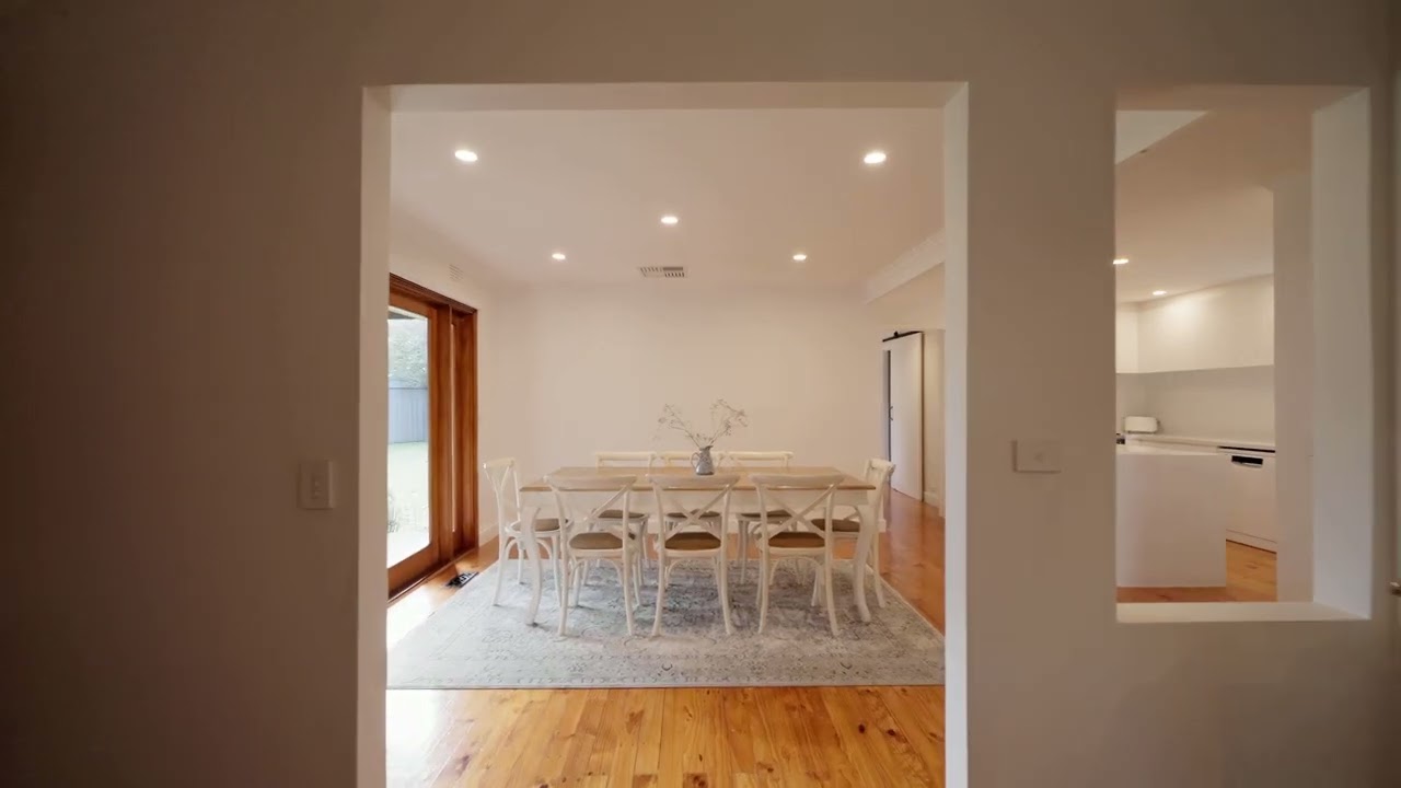 4 Braewood Place, Melton West, Vic 3337, thumbnail 3 of 4