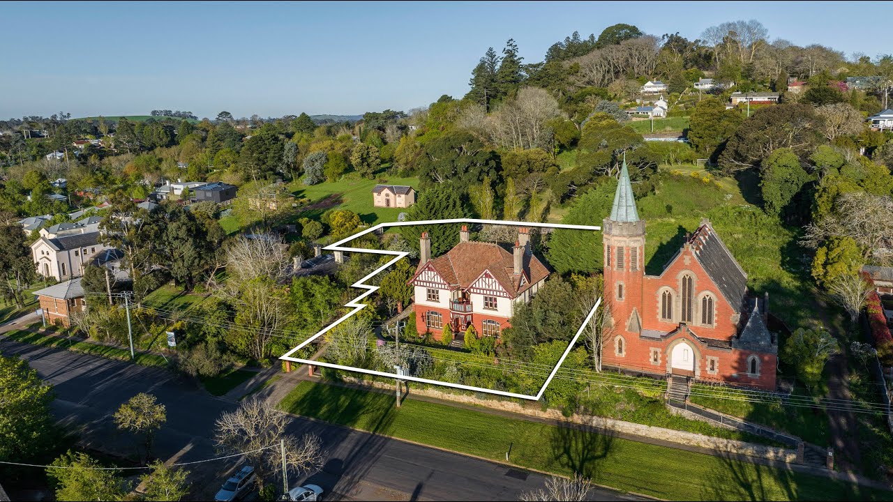 19 Camp Street, Daylesford, Vic 3460, thumbnail 3 of 4