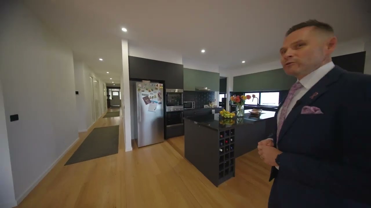 327A Humffray Street, Brown Hill, Vic 3350, thumbnail 3 of 4