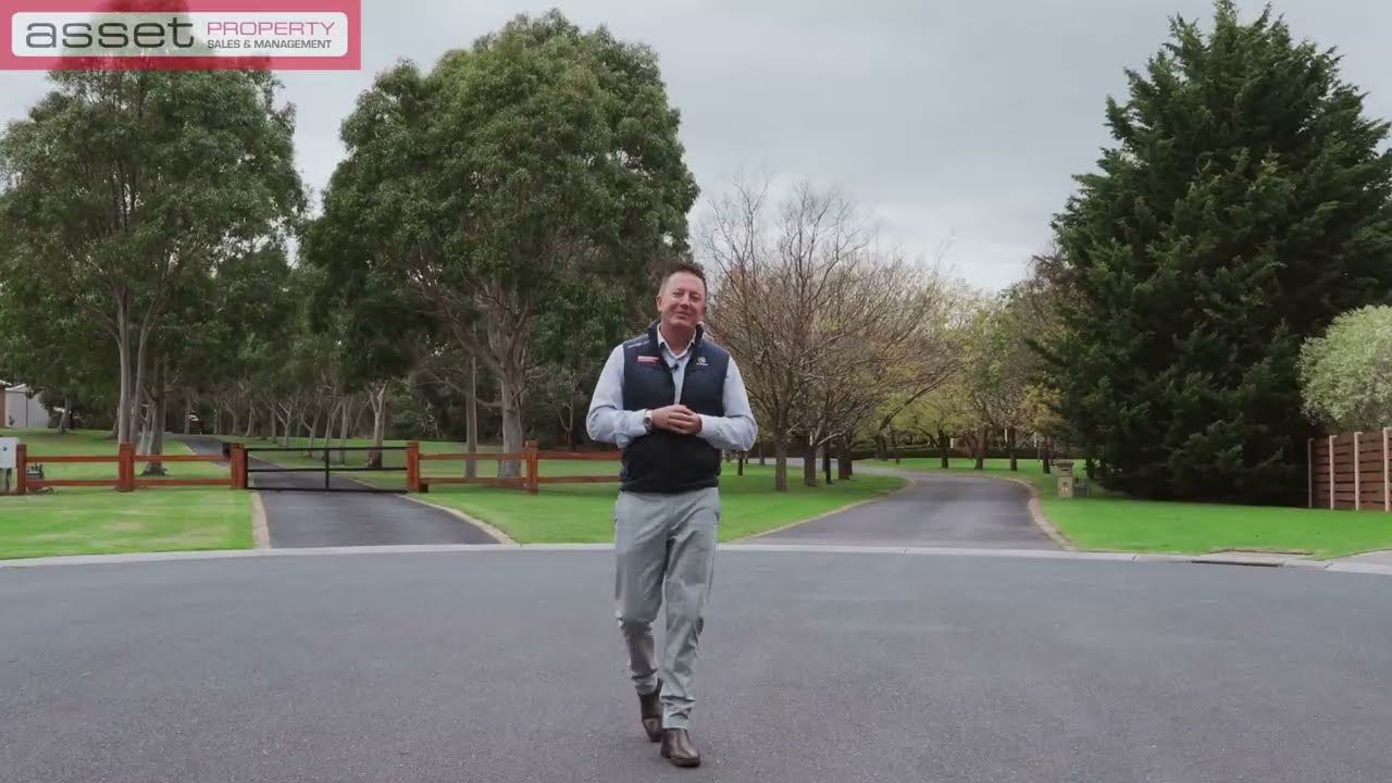12 Timarron Court, Langwarrin, Vic 3910, thumbnail 3 of 4