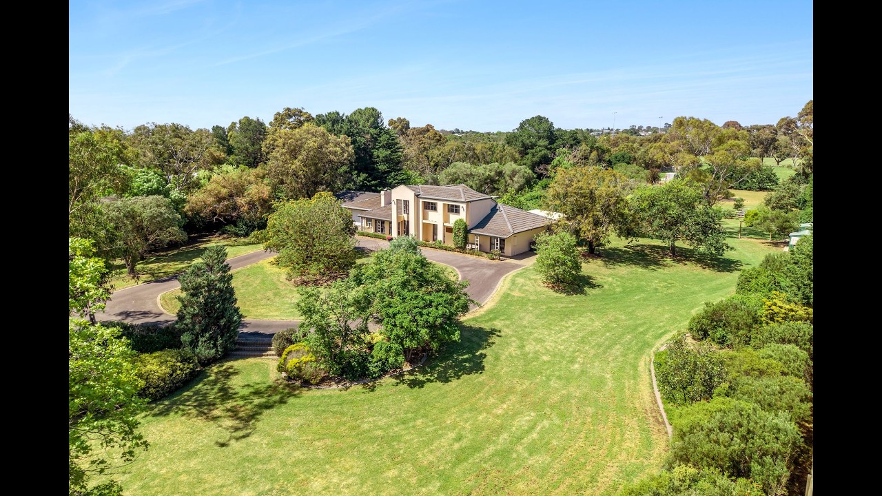 7 Balcombe Road, Newtown, Vic 3220, thumbnail 3 of 4