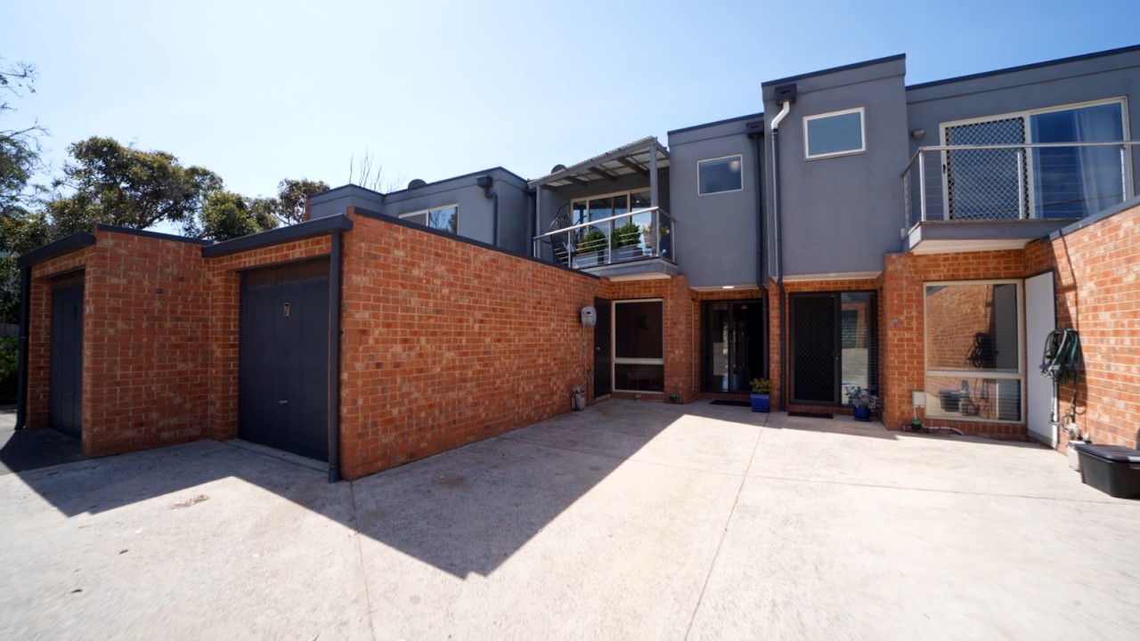 7/51-52 Nepean Highway, Seaford, Vic 3198, thumbnail 3 of 4
