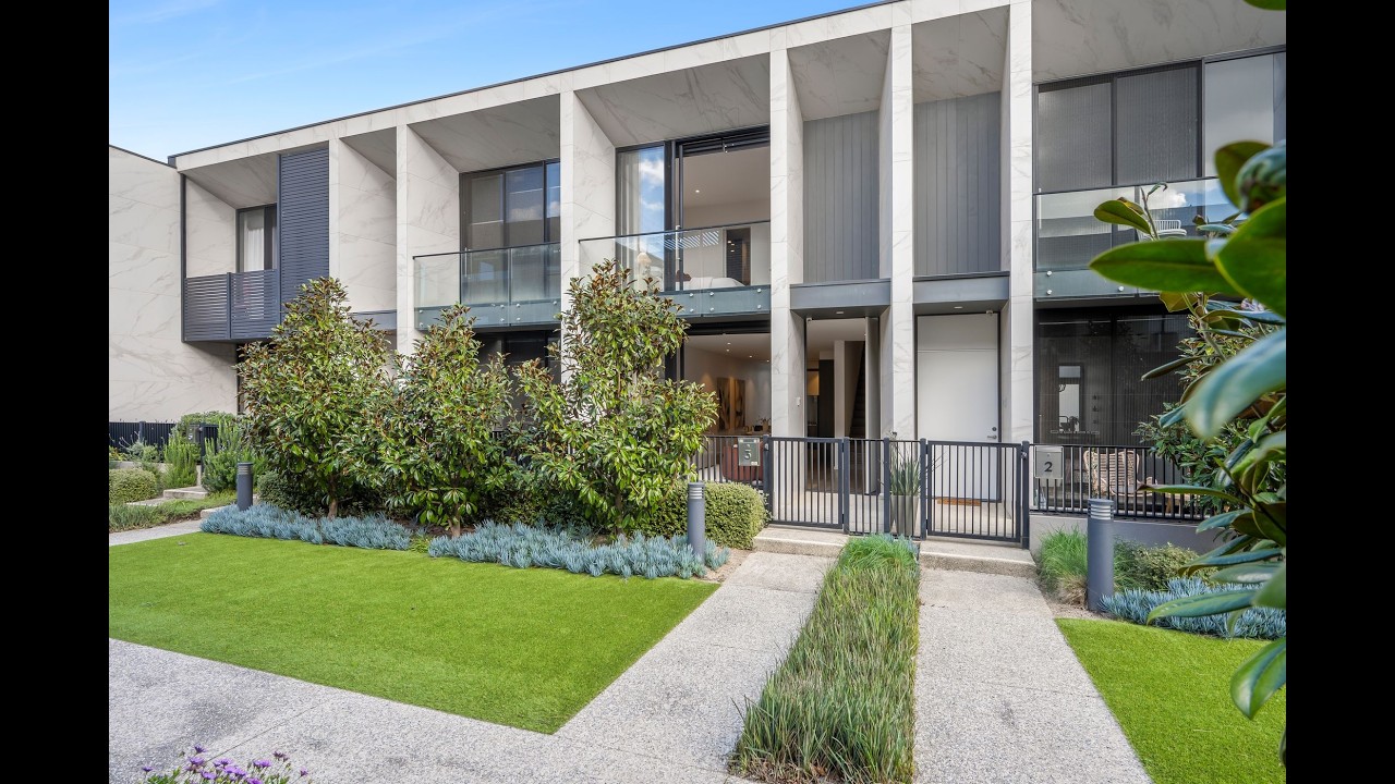 3 Lumb Place, Rippleside, Vic 3215, thumbnail 3 of 4