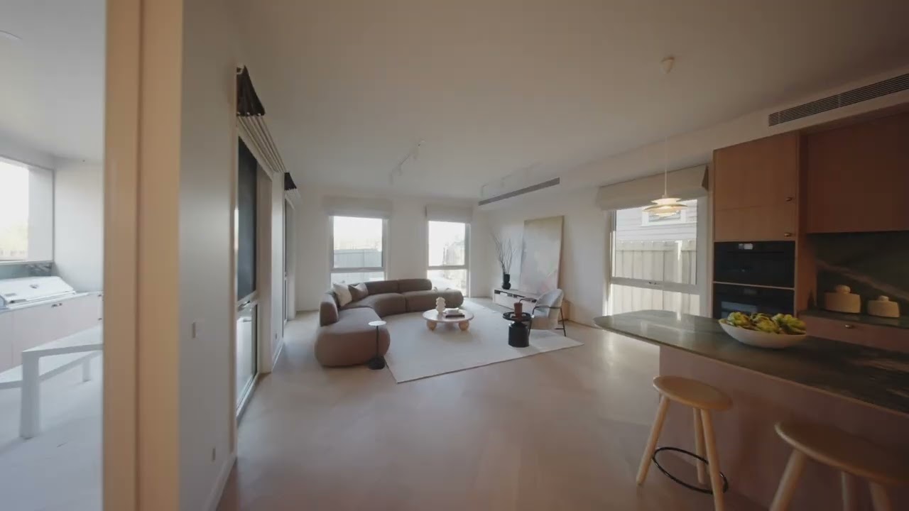 4 Grandview Grove, Northcote, Vic 3070, thumbnail 3 of 4
