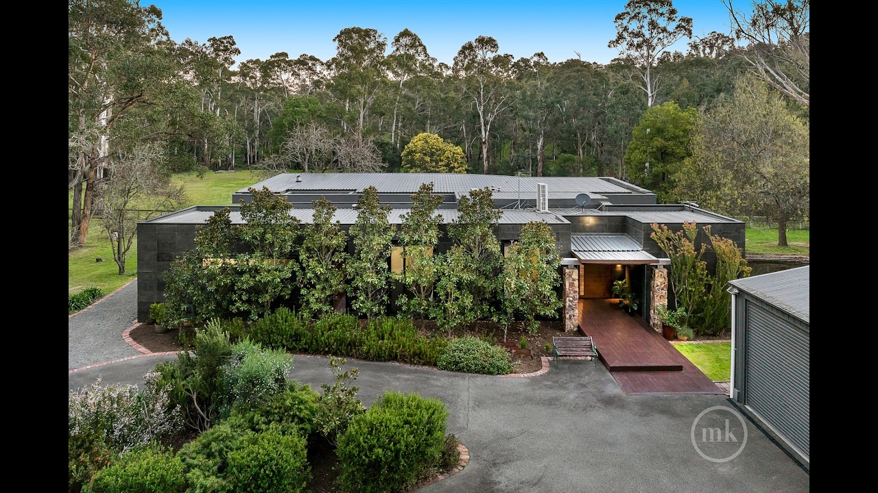 782 Eltham-Yarra Glen Road, Watsons Creek, Vic 3097, thumbnail 3 of 4