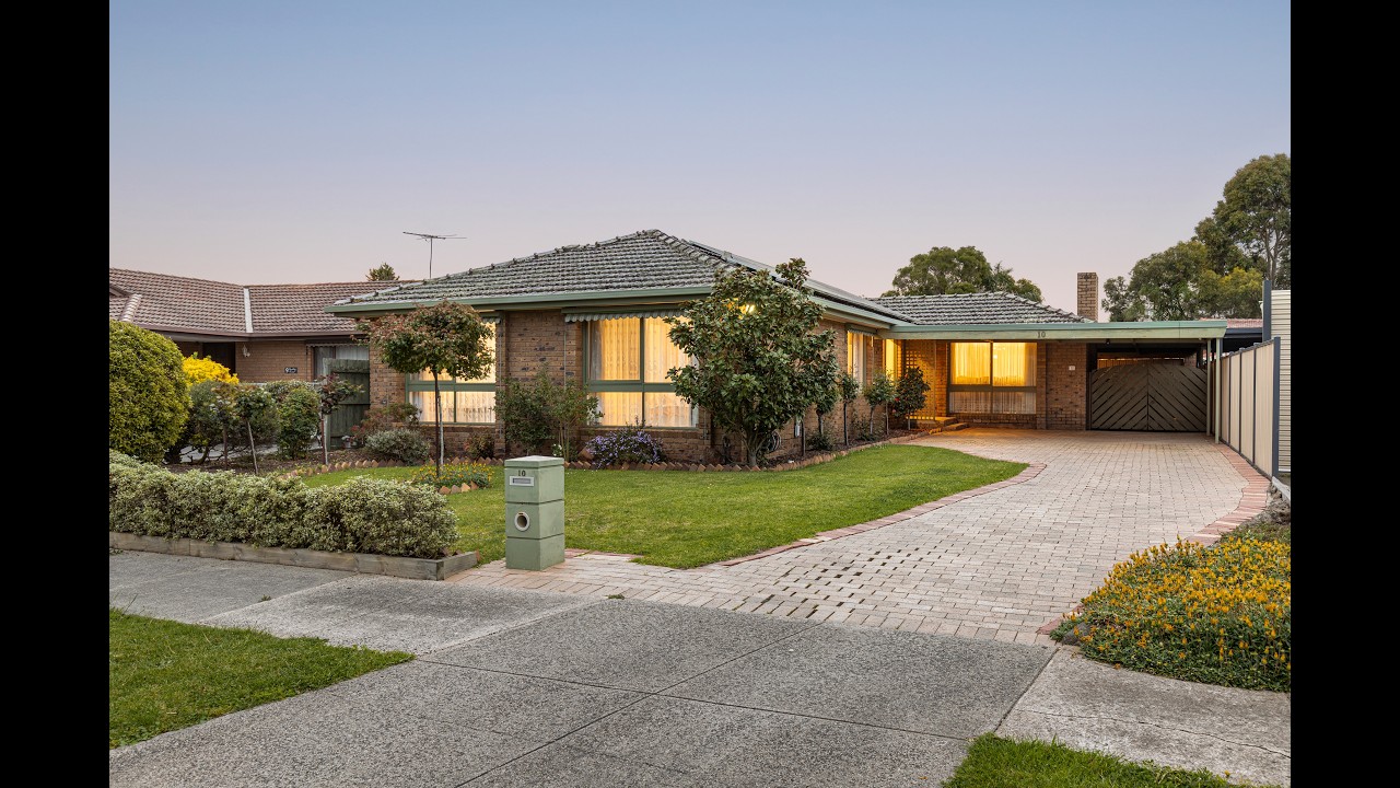 10 Finchley Court, Epping, Vic 3076, thumbnail 3 of 4