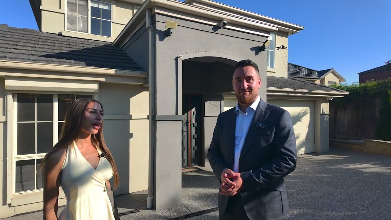 15 Parkside Rise, Craigieburn, Vic 3064, thumbnail 2 of 4