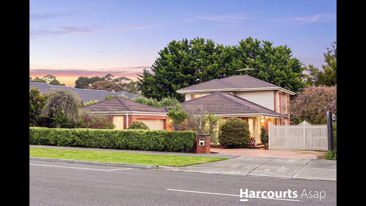 31 Bournevale Drive, Berwick, Vic 3806, thumbnail 3 of 4