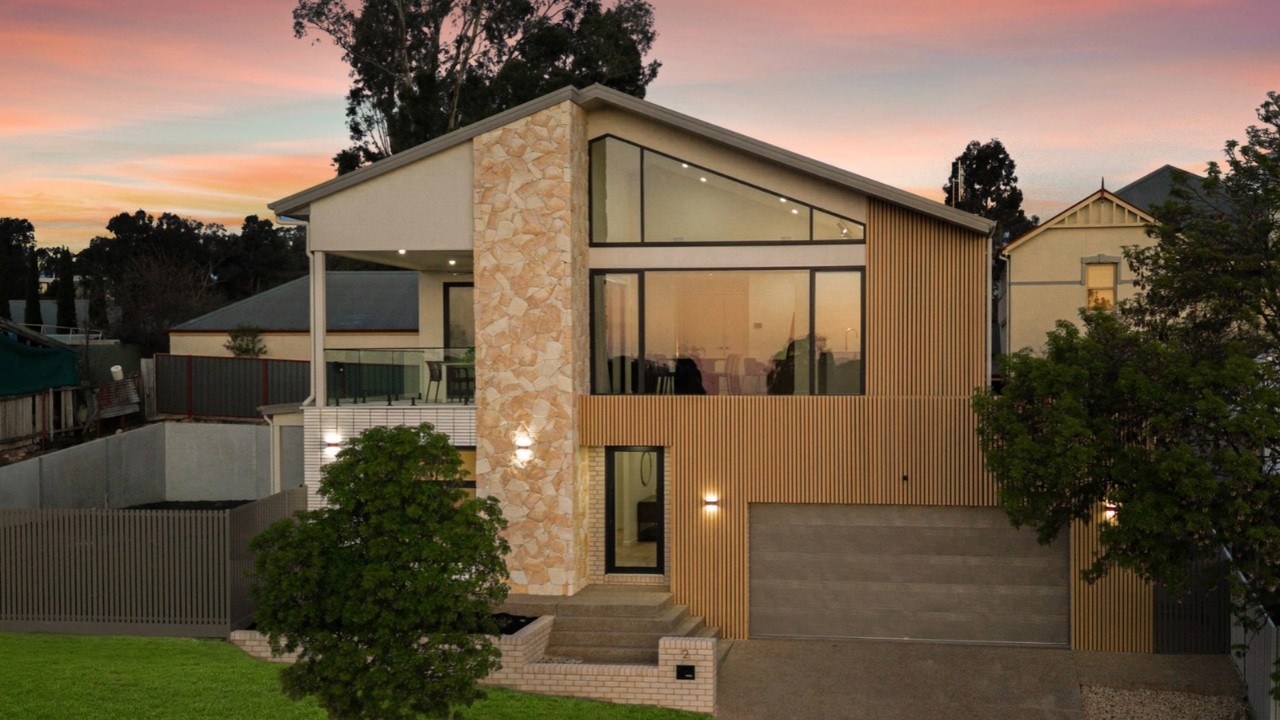 2 Claire Court, Kennington, Vic 3550, thumbnail 3 of 4