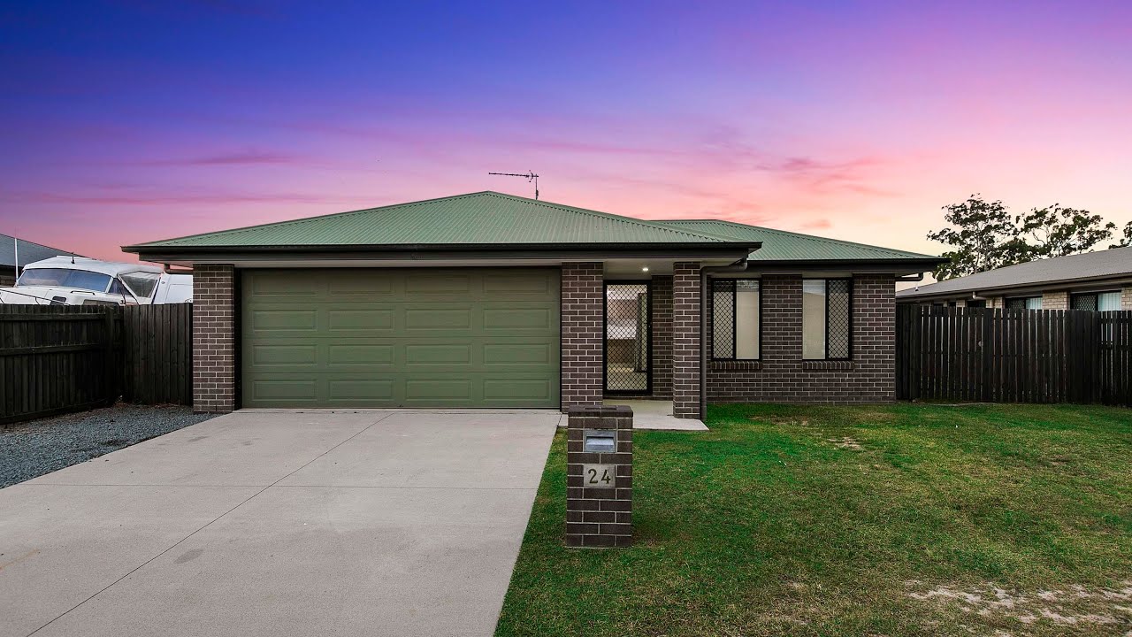 24 Larissa Way, Urangan, Qld 4655, thumbnail 3 of 4